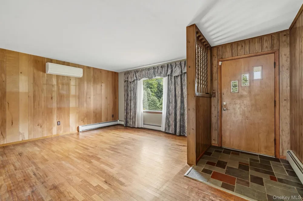 124 Rye Hill Road Monroe, NY 10950