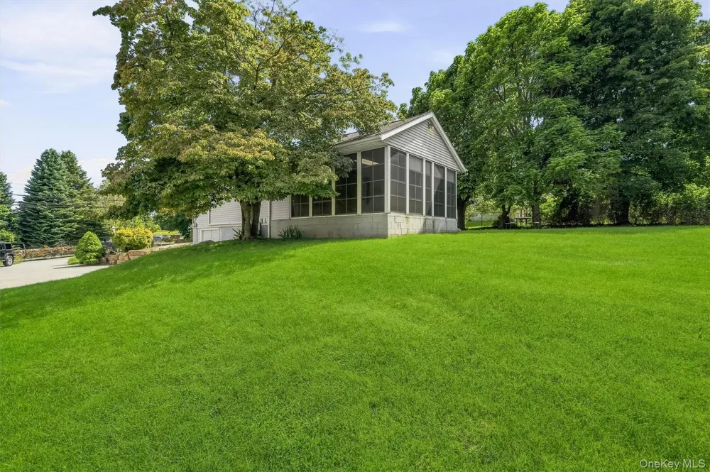 124 Rye Hill Road Monroe, NY 10950