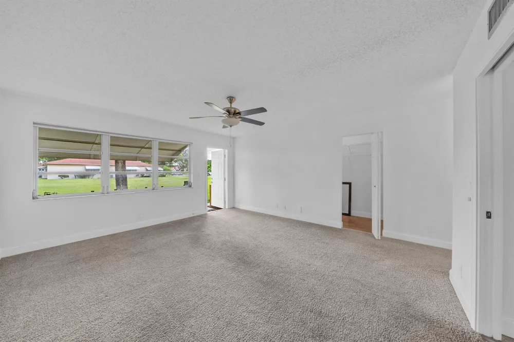 4550 NW 4TH STREET #B Delray Beach, FL 33445