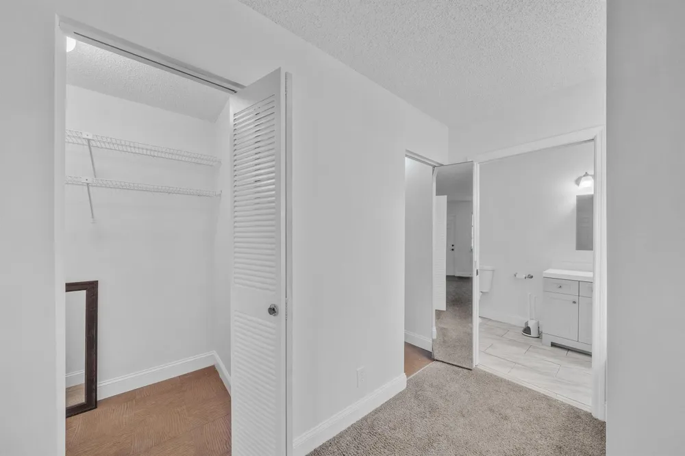 4550 NW 4TH STREET #B Delray Beach, FL 33445
