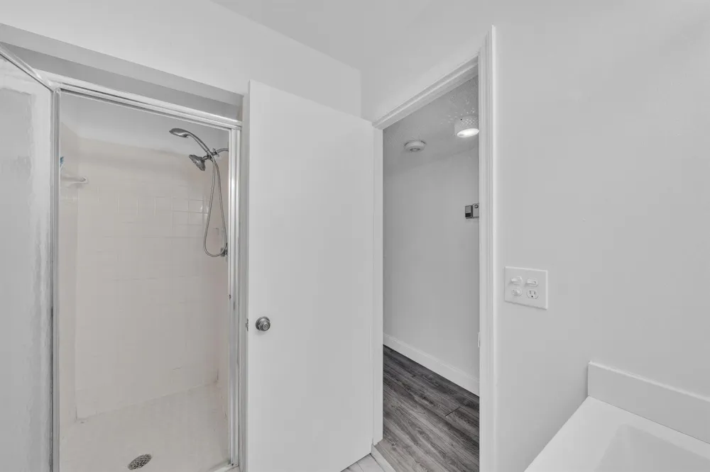 4550 NW 4TH STREET #B Delray Beach, FL 33445