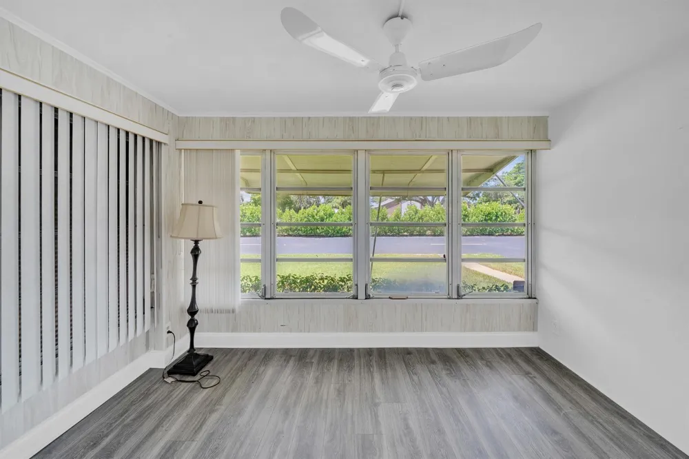 4550 NW 4TH STREET #B Delray Beach, FL 33445