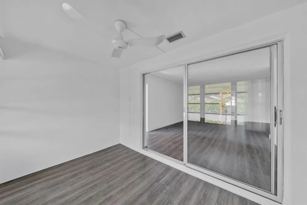 4550 NW 4TH STREET #B Delray Beach, FL 33445