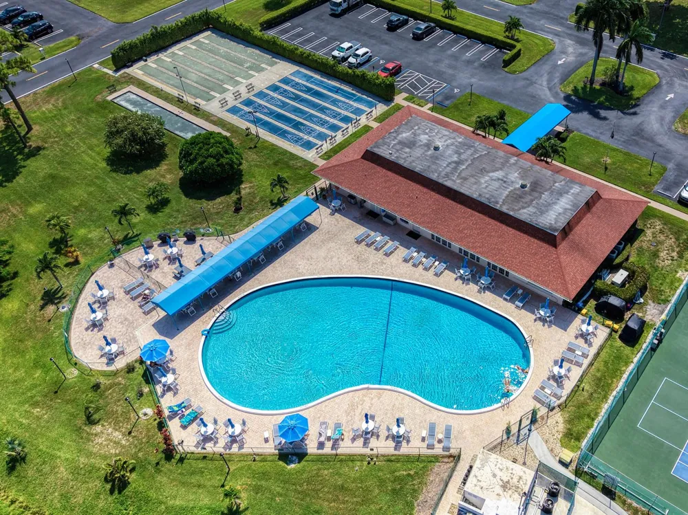 4550 NW 4TH STREET #B Delray Beach, FL 33445