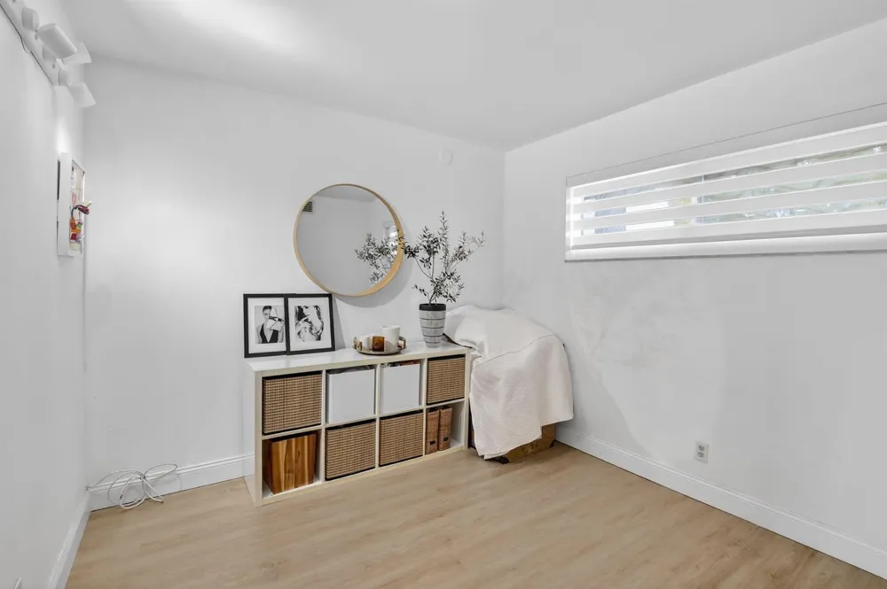 9820 S HOLLYBROOK LAKE DRIVE #306 Pembroke Pines, FL 33025