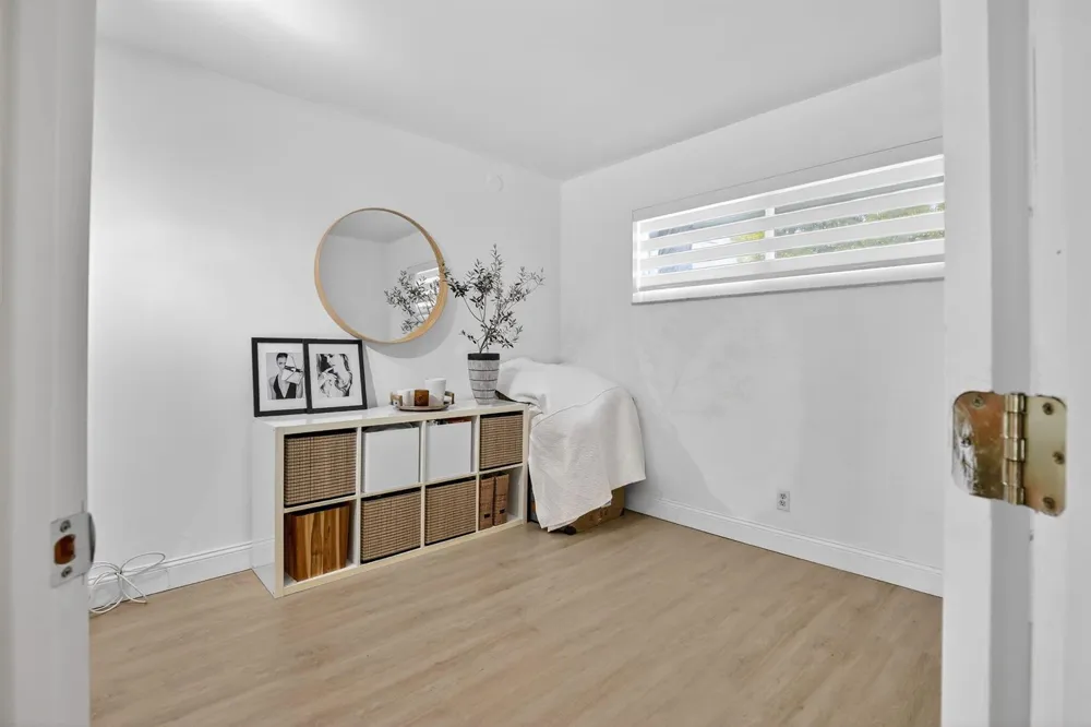 9820 S HOLLYBROOK LAKE DRIVE #306 Pembroke Pines, FL 33025
