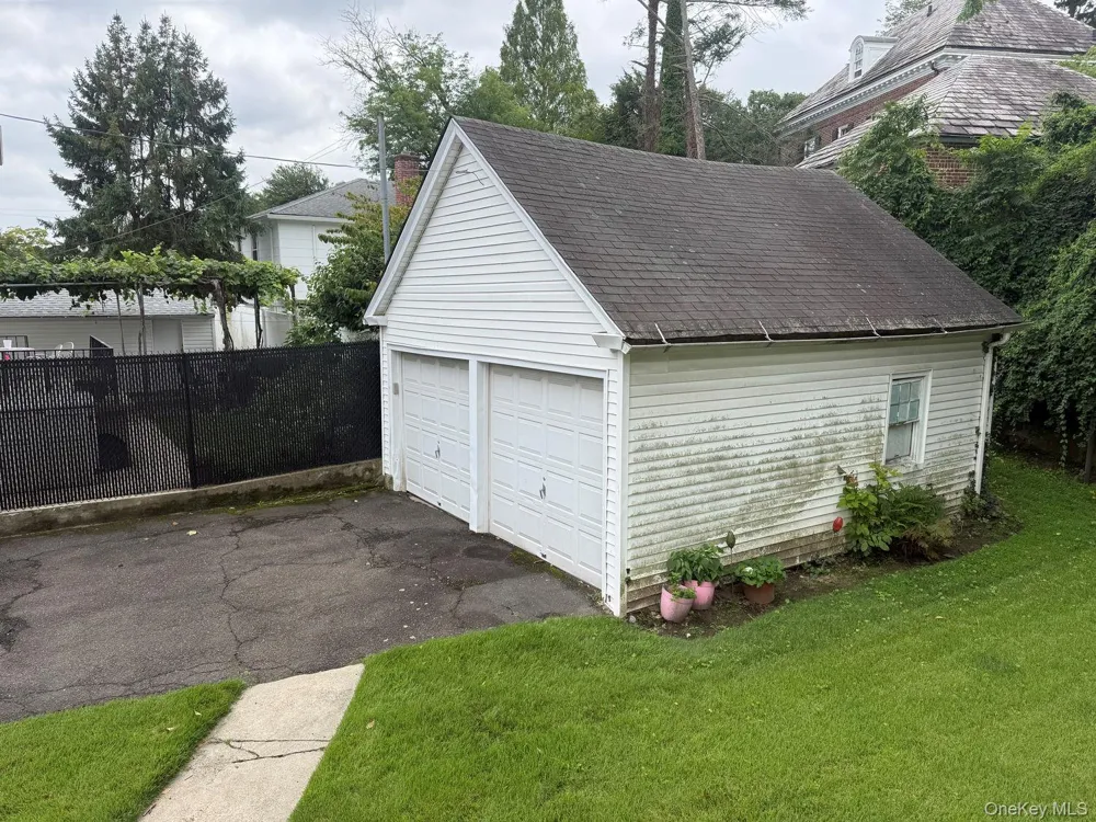 332 Rich Avenue Mount Vernon, NY 10552