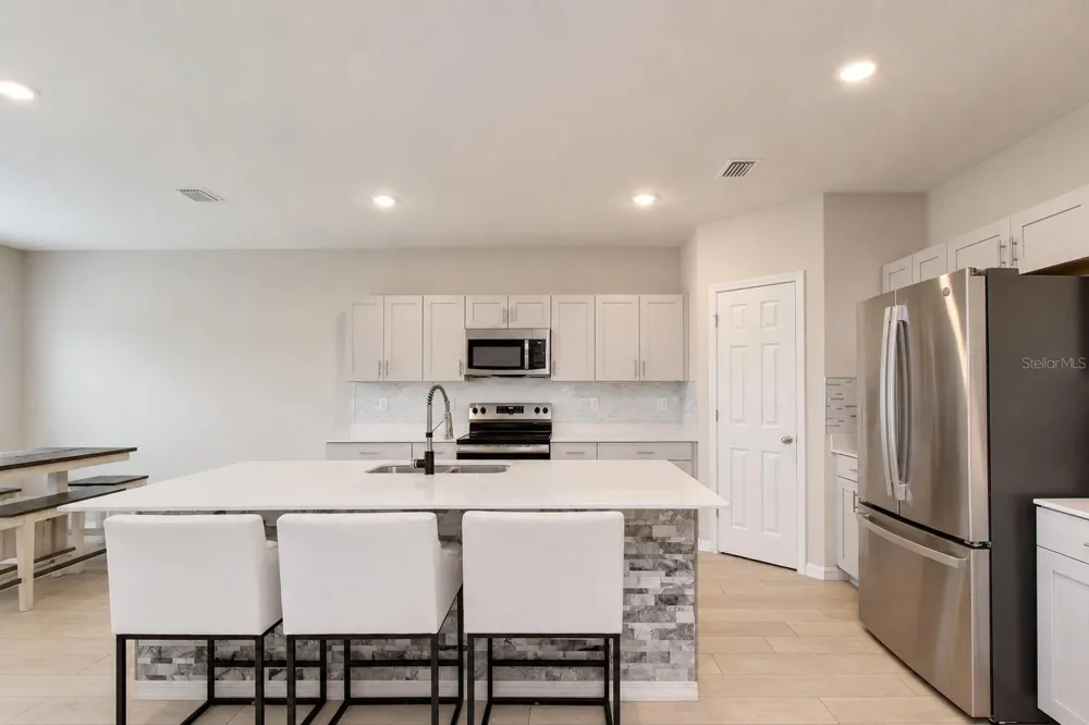 7917 PEACE LILY AVENUE Wesley Chapel, FL 33545