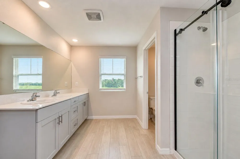 7917 PEACE LILY AVENUE Wesley Chapel, FL 33545
