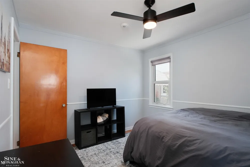 21149 Sunnydale Street St Clair Shores City, MI 48081