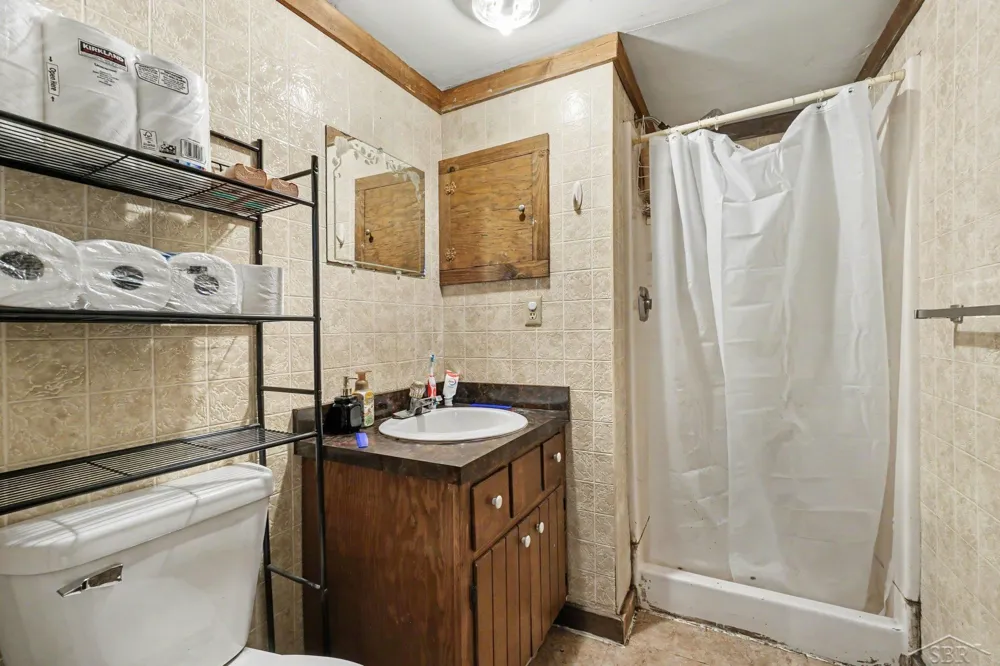 2018 Woodbridge Street Saginaw City, MI 48602