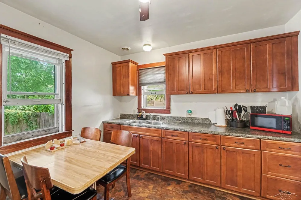 2018 Woodbridge Street Saginaw City, MI 48602