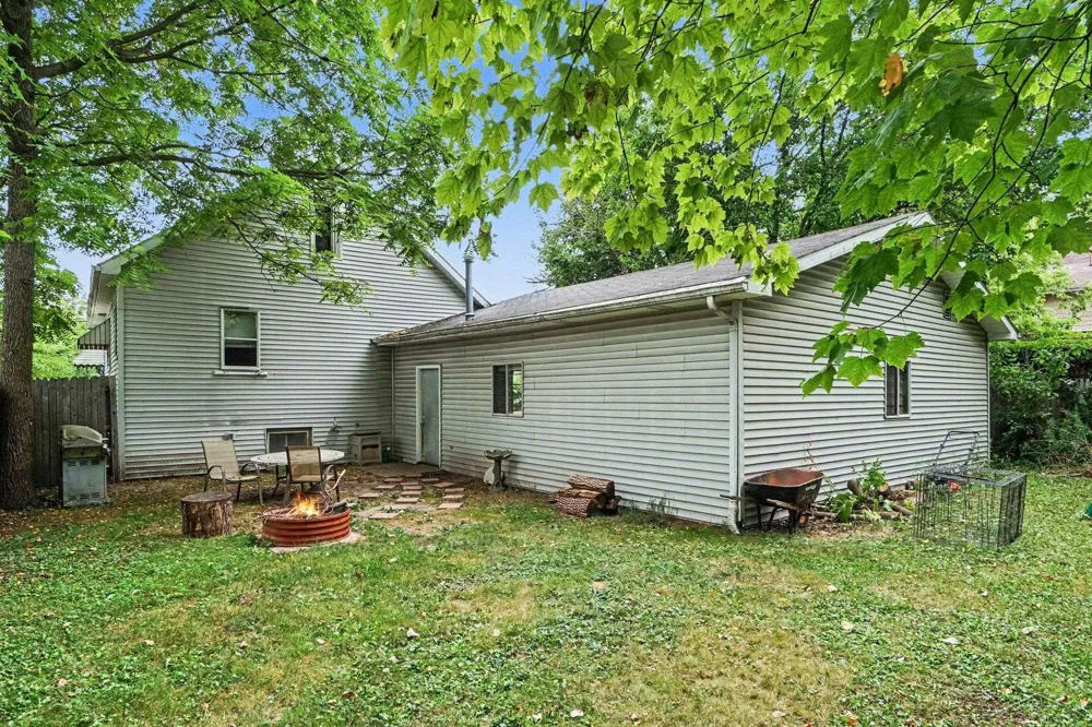 2018 Woodbridge Street Saginaw City, MI 48602