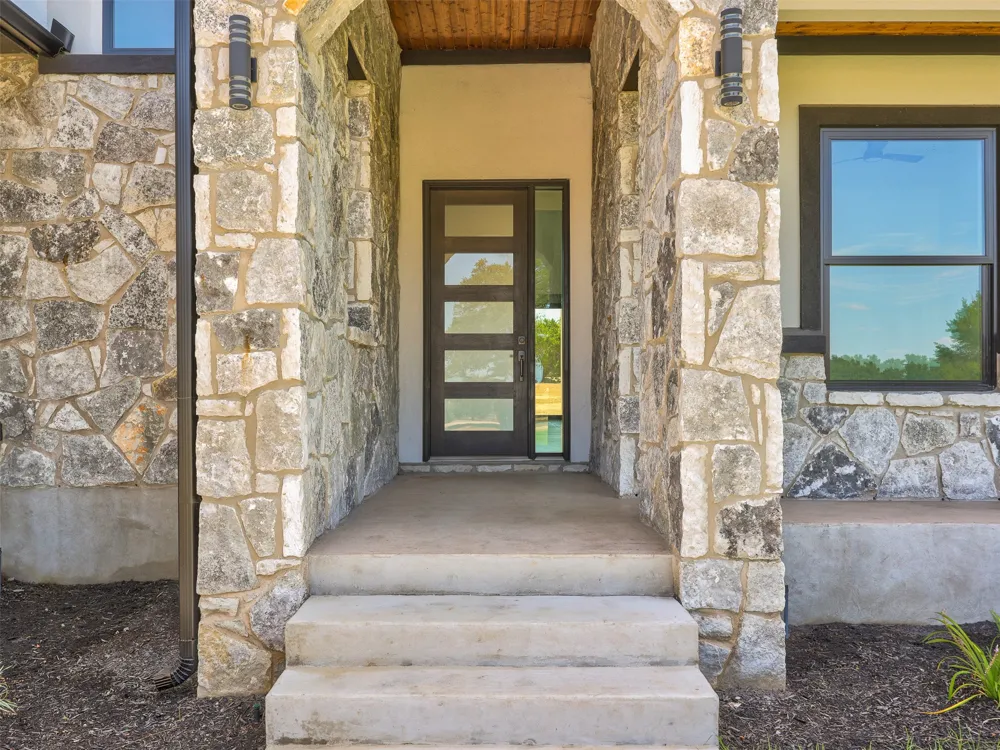 120 Lantana Bud Trail Liberty Hill, TX 78642