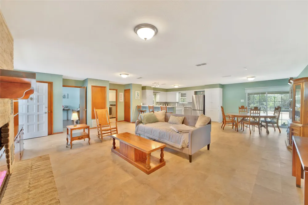 132 Tomahawk Trail Seguin, TX 78155