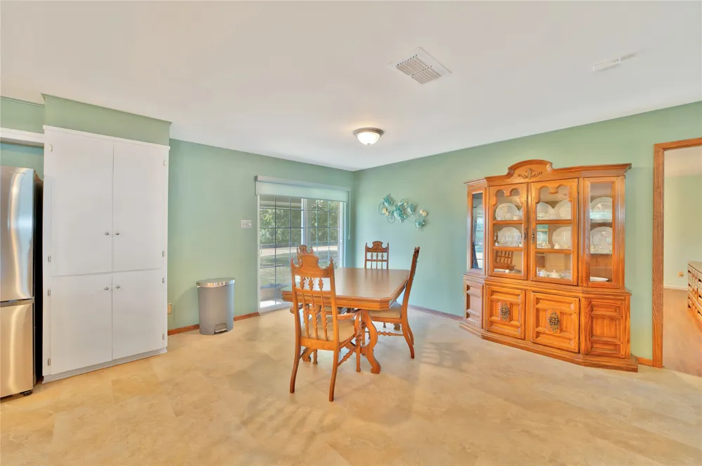 132 Tomahawk Trail Seguin, TX 78155
