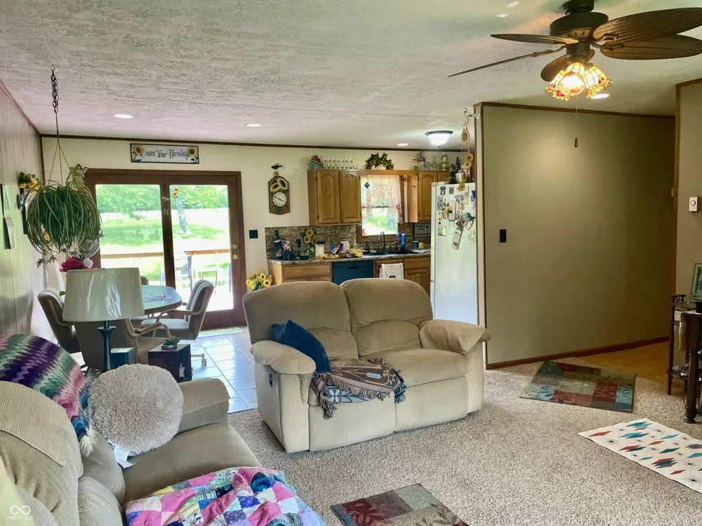 2301 Combes Road Quincy, IN 47456