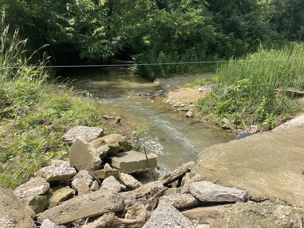 2301 Combes Road Quincy, IN 47456