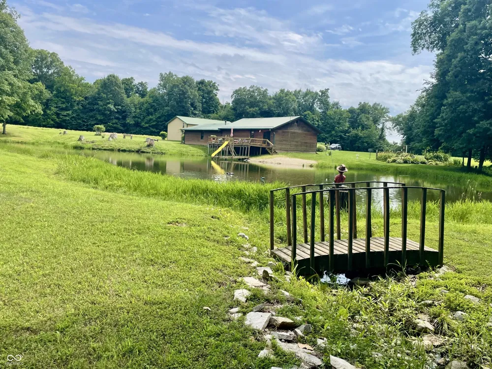 2301 Combes Road Quincy, IN 47456