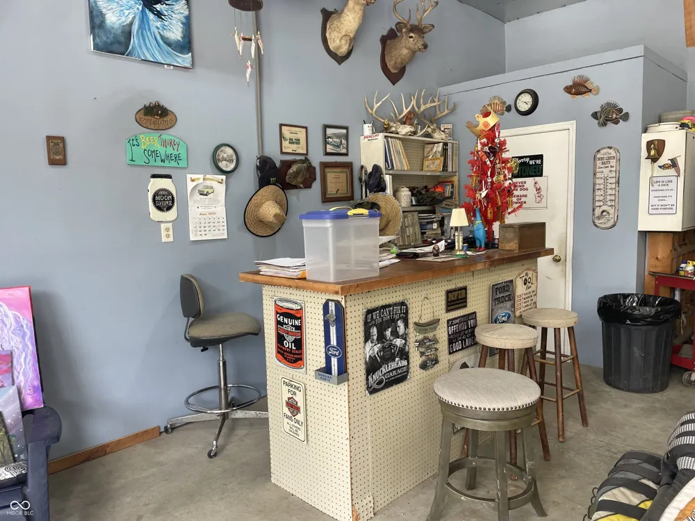 2301 Combes Road Quincy, IN 47456