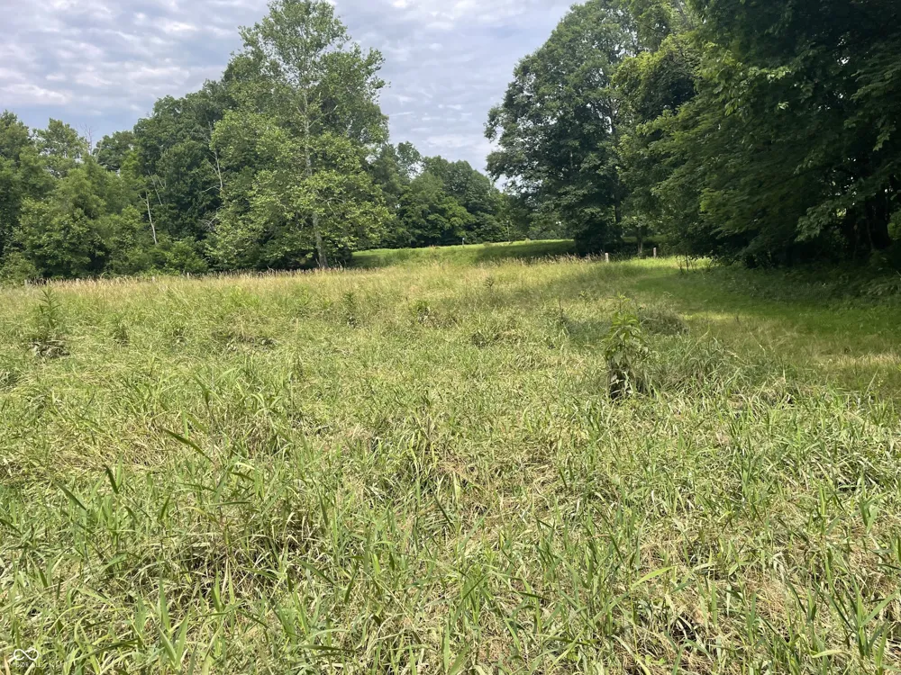 2301 Combes Road Quincy, IN 47456