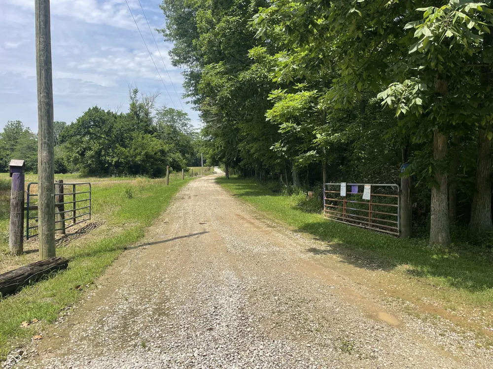 2301 Combes Road Quincy, IN 47456
