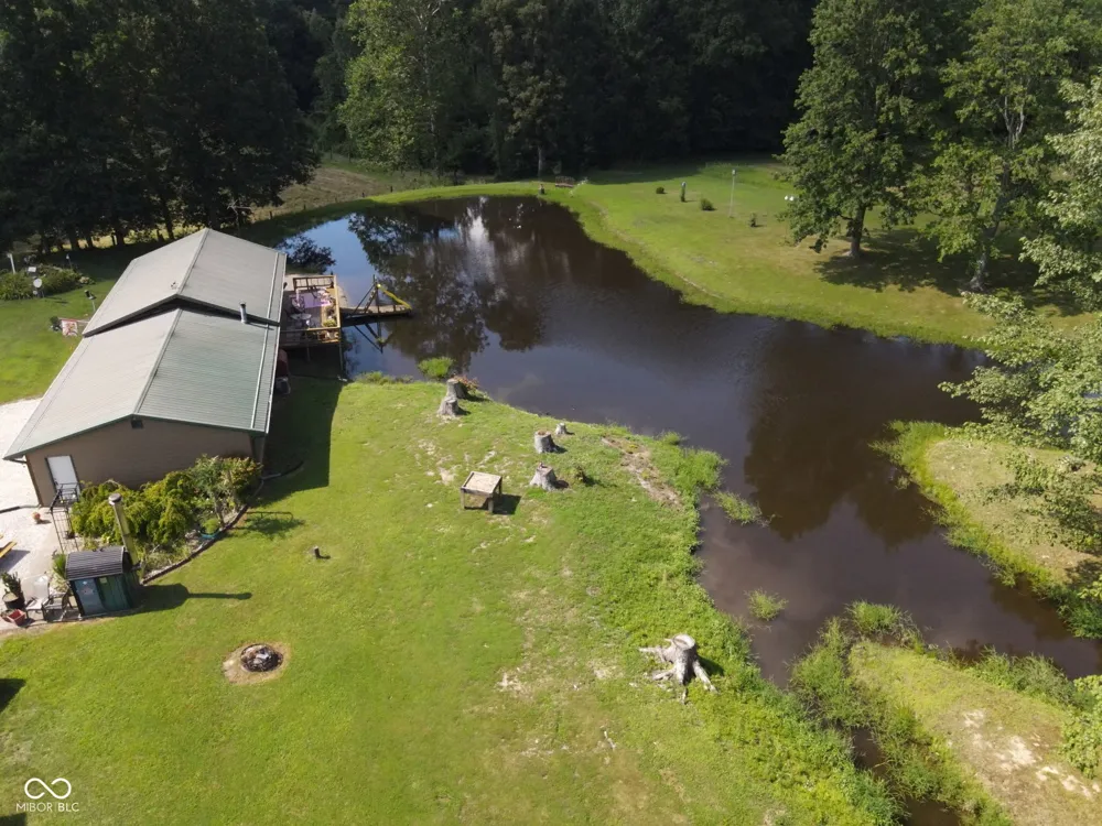 2301 Combes Road Quincy, IN 47456