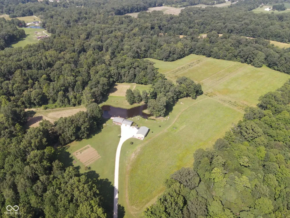 2301 Combes Road Quincy, IN 47456