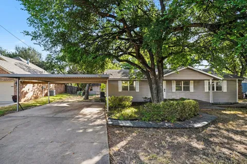 4305 Lucero Drive