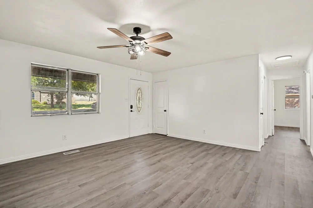 4305 Lucero Drive Granbury, TX 76048