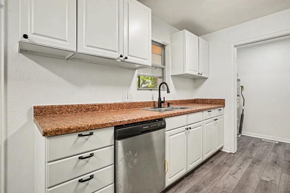 4305 Lucero Drive Granbury, TX 76048