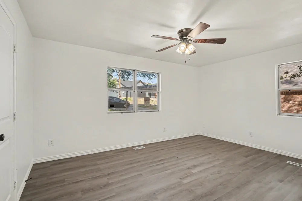 4305 Lucero Drive Granbury, TX 76048