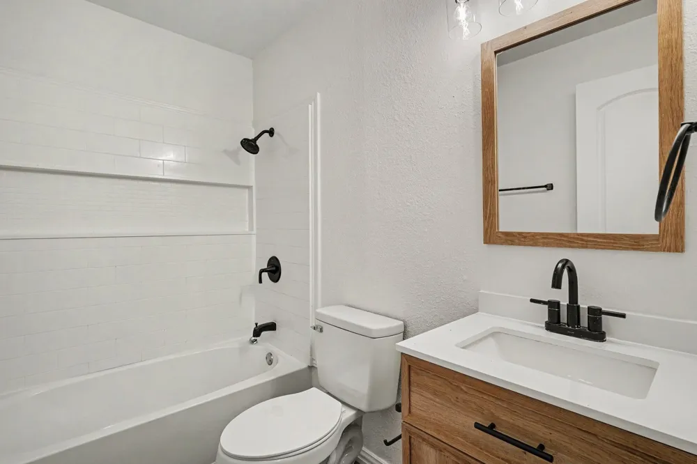 4305 Lucero Drive Granbury, TX 76048