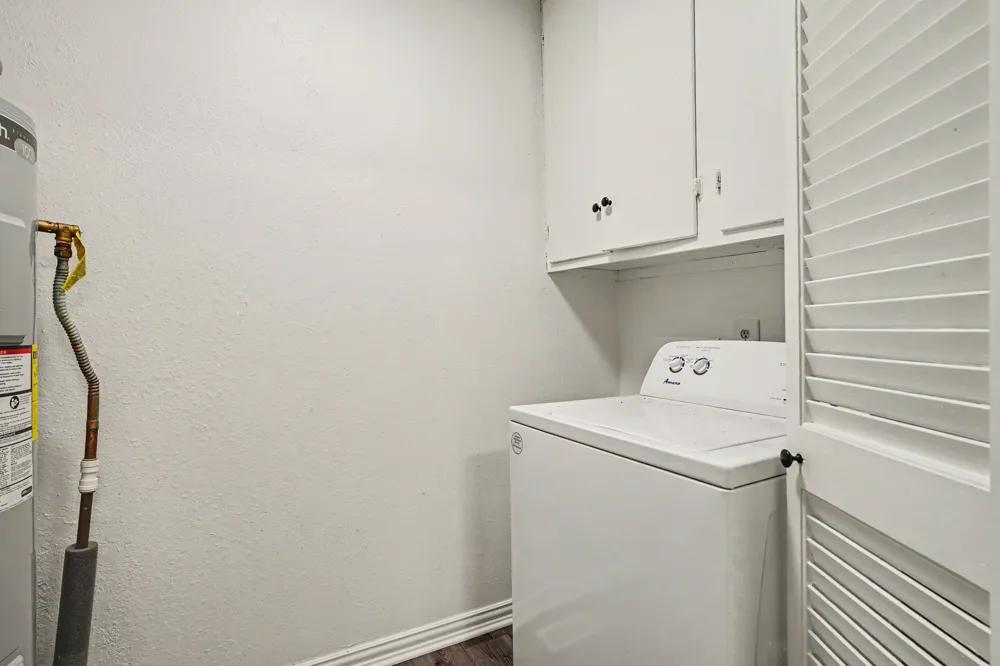4305 Lucero Drive Granbury, TX 76048