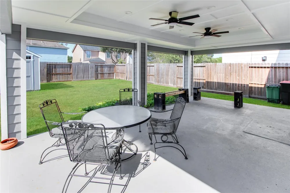 11346 Log Cabin Lane Tomball, TX 77375