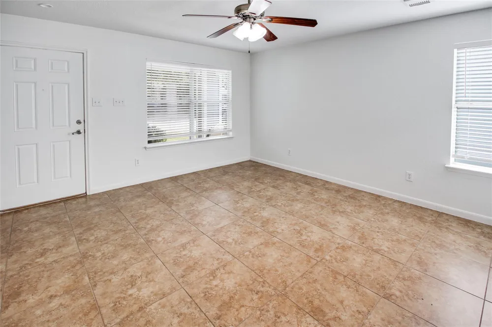 11346 Log Cabin Lane Tomball, TX 77375