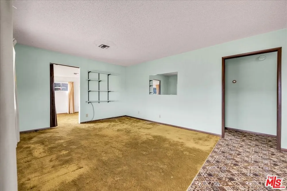 8686 Uphill Road Joshua Tree, CA 92252