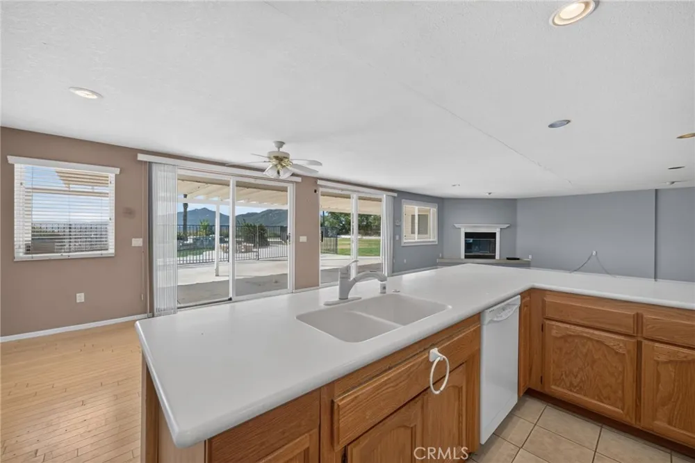 43973 El Lucero Place Temecula, CA 92592