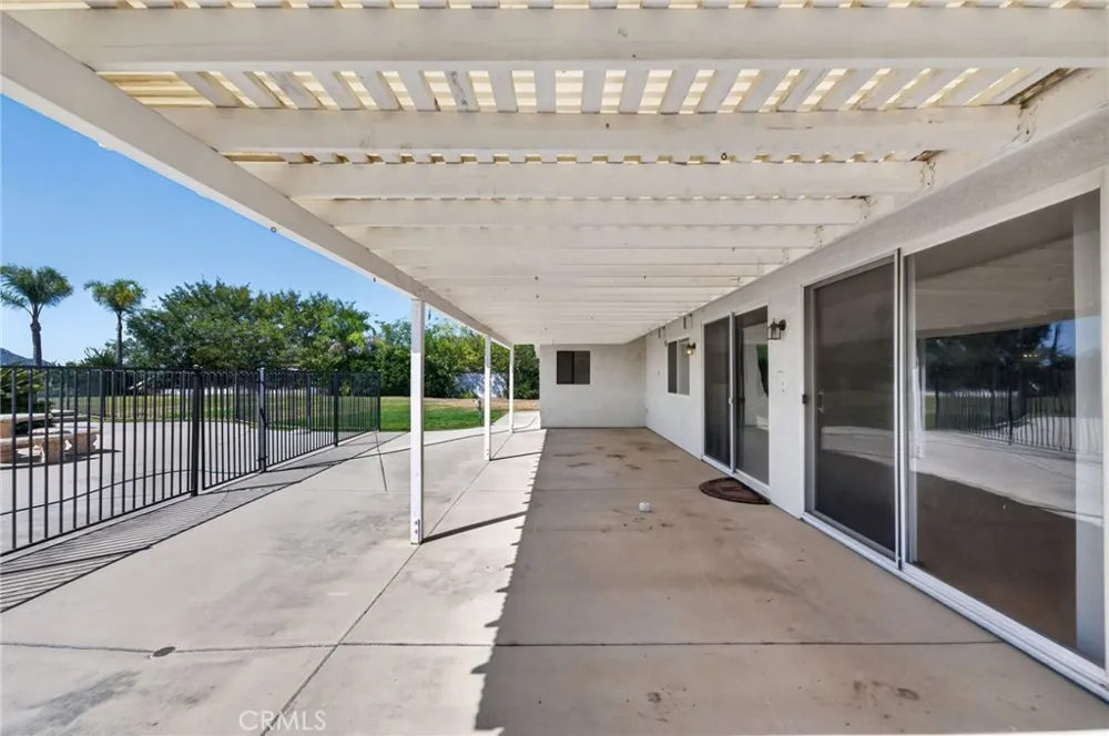 43973 El Lucero Place Temecula, CA 92592