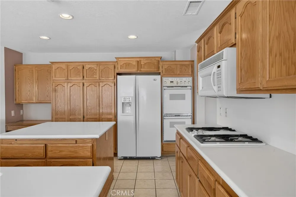 43973 El Lucero Place Temecula, CA 92592