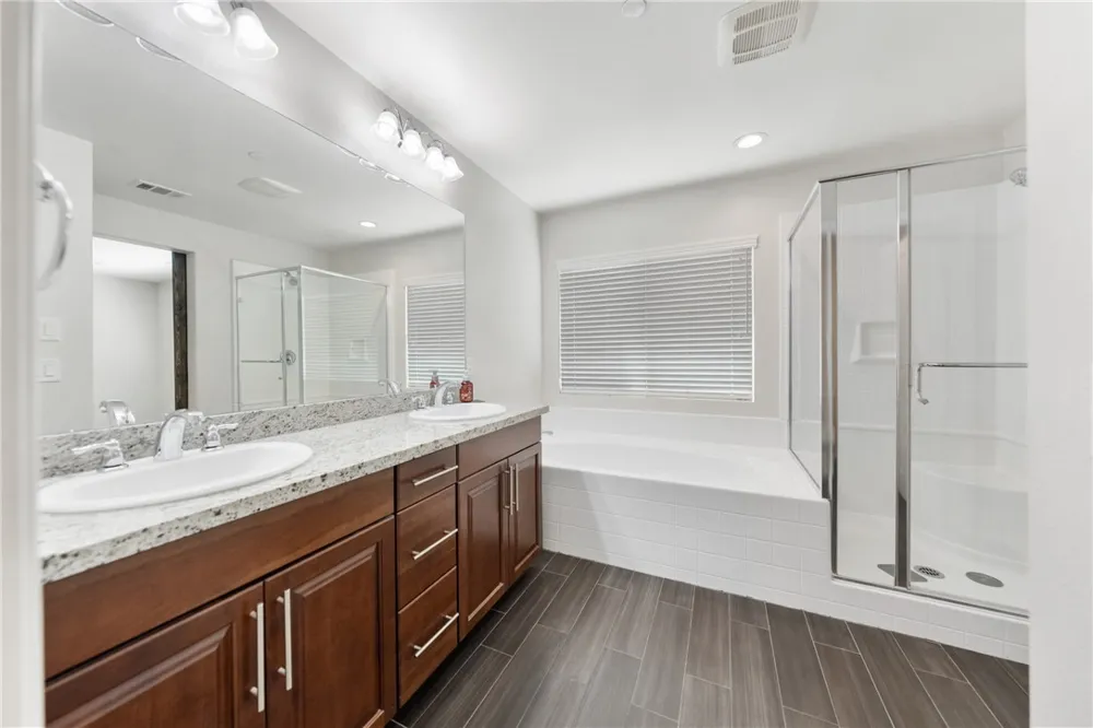 38079 Bella Rosa Murrieta, CA 92563