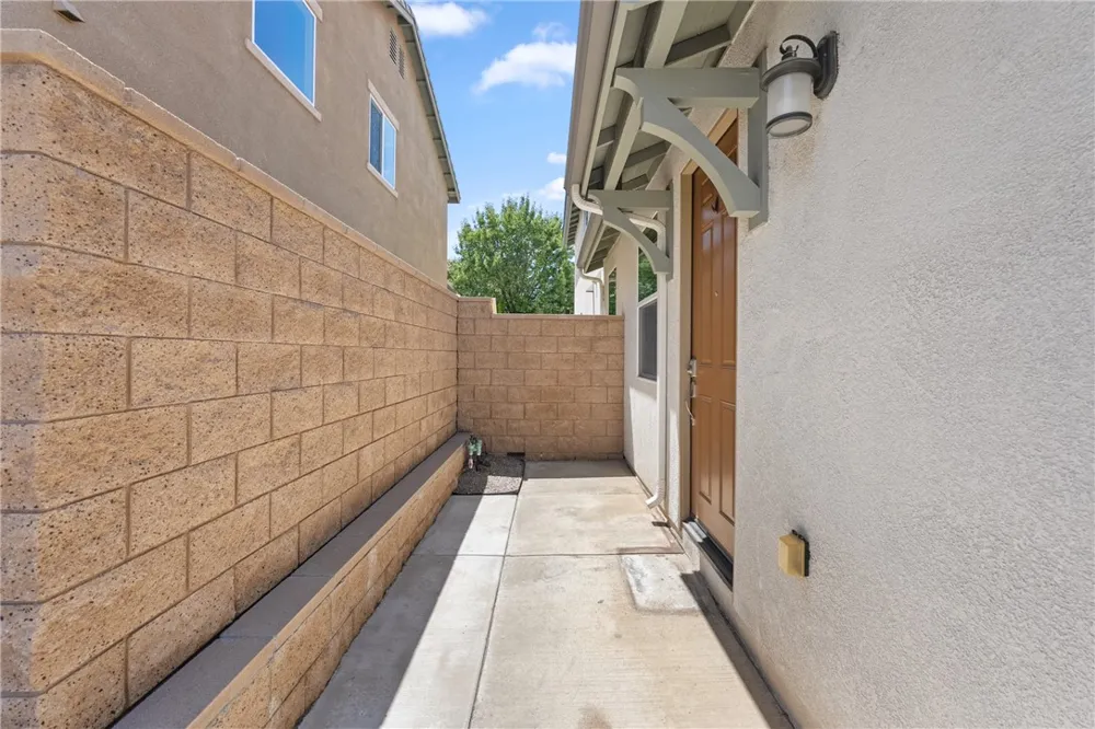 38079 Bella Rosa Murrieta, CA 92563