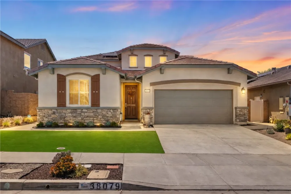 38079 Bella Rosa Murrieta, CA 92563