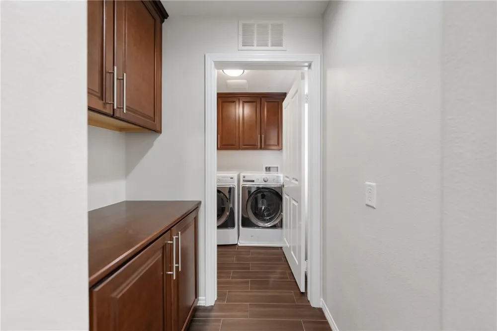38079 Bella Rosa Murrieta, CA 92563