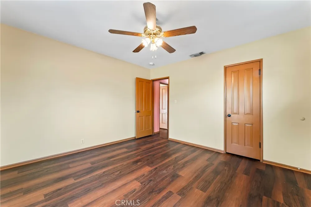 10108 Stonehurst Shadow Hills, CA 91352
