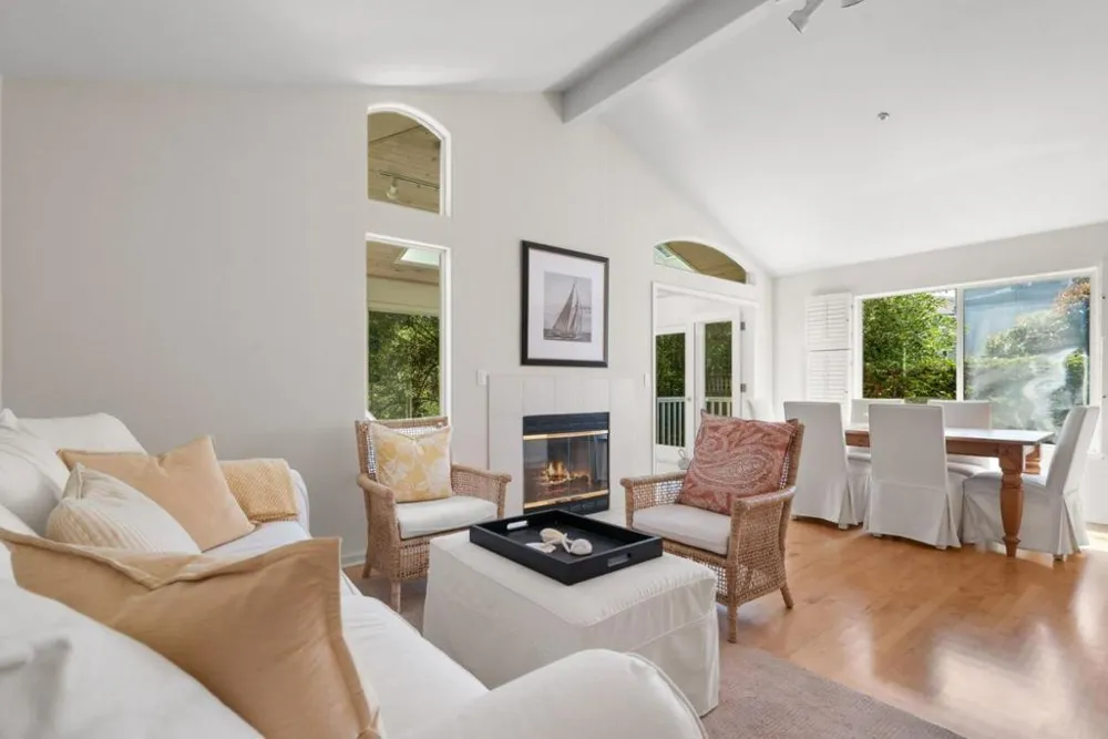 120 Tiburon Court Aptos, CA 95003