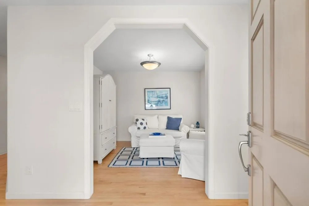 120 Tiburon Court Aptos, CA 95003