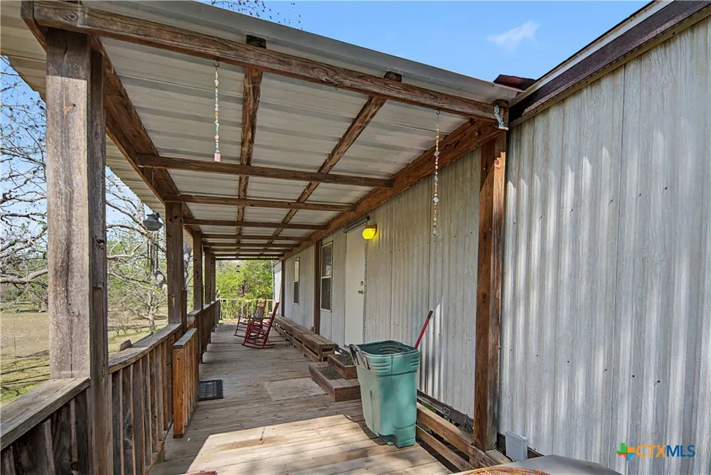 1250 Darst Creek Lane Seguin, TX 78155