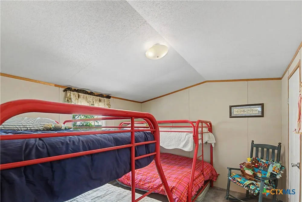 1250 Darst Creek Lane Seguin, TX 78155