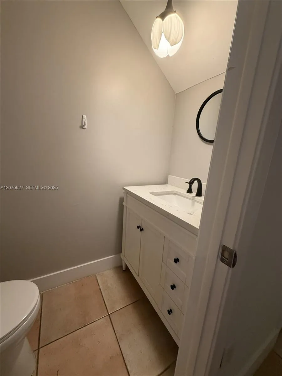 8110 SW 82nd Ct #8110 Miami, FL 33143
